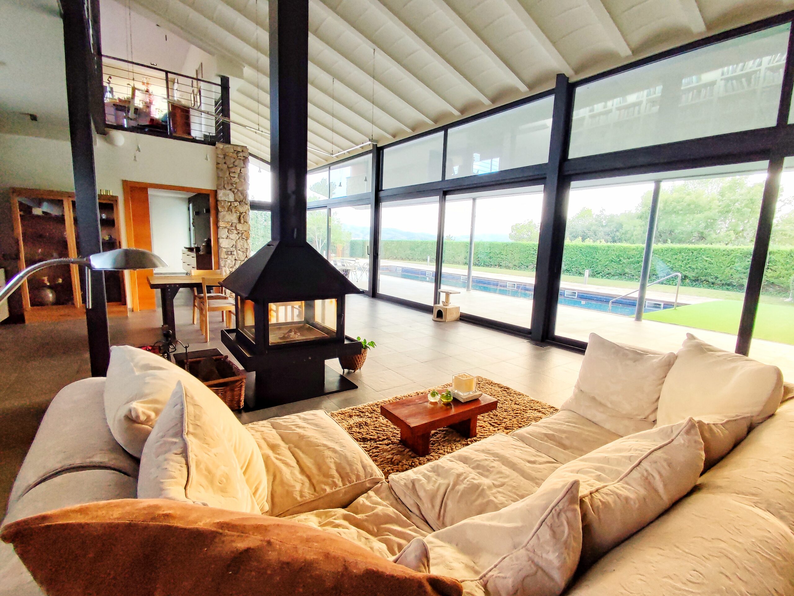 Chalet en Cerviá de Ter (Girona), foto 2.