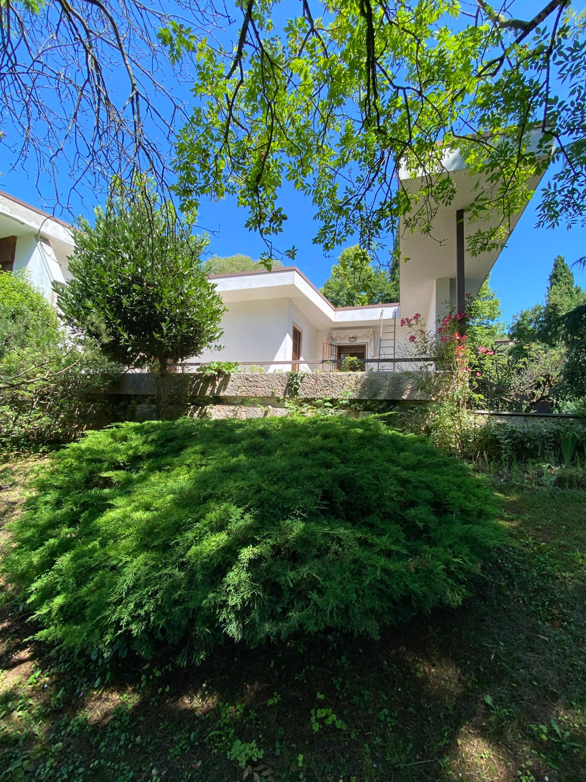Villa individual con gran parque privado en el centro de Verona, foto 15.