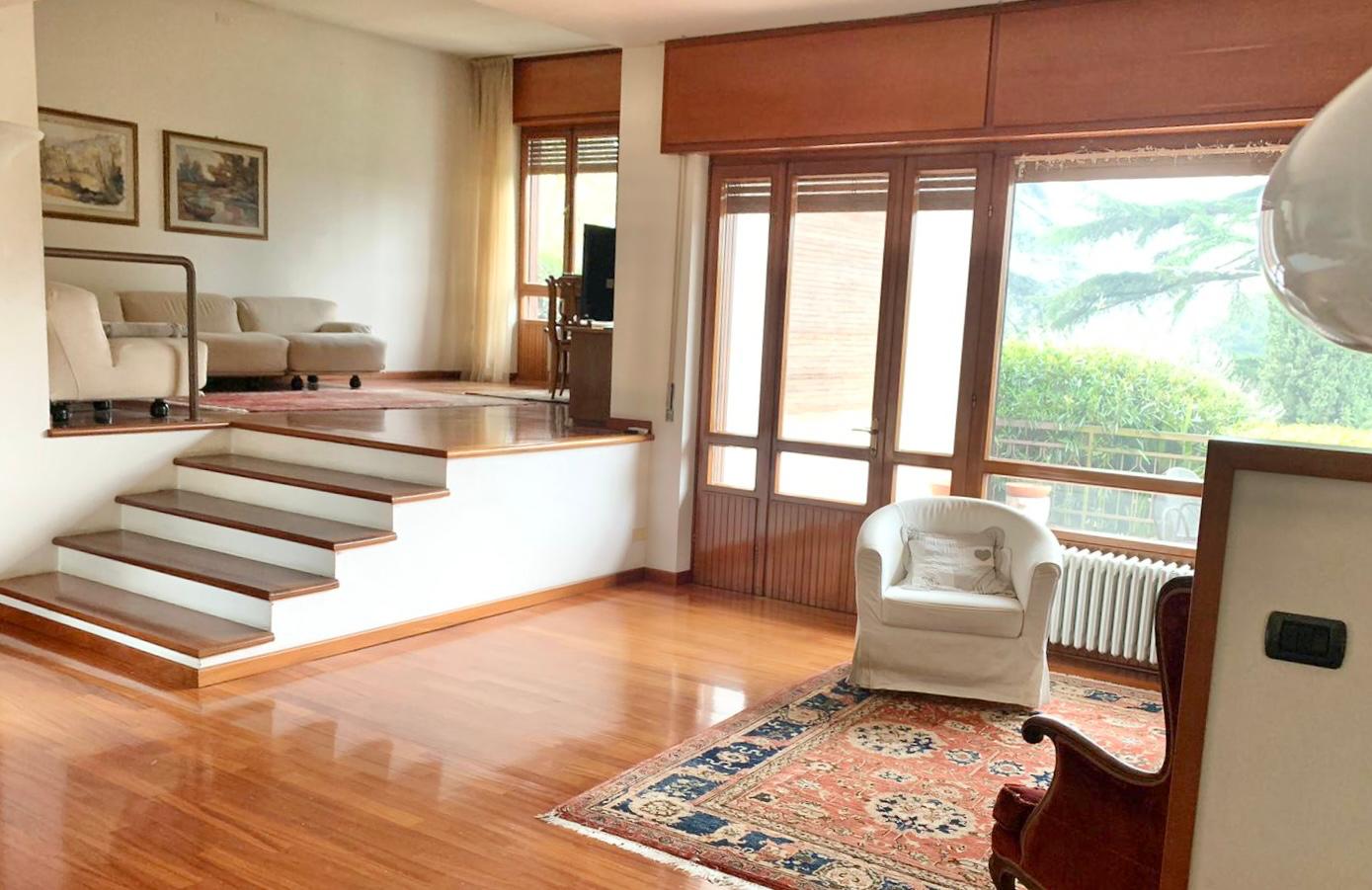 Villa individual con gran parque privado en el centro de Verona, foto 19.
