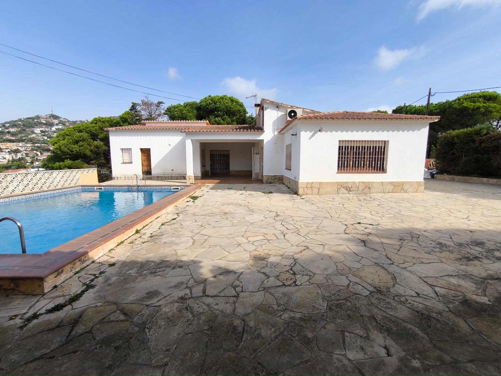 Encantadora casa a cuatro vientos en Montgoda, Lloret de Mar, foto 3.