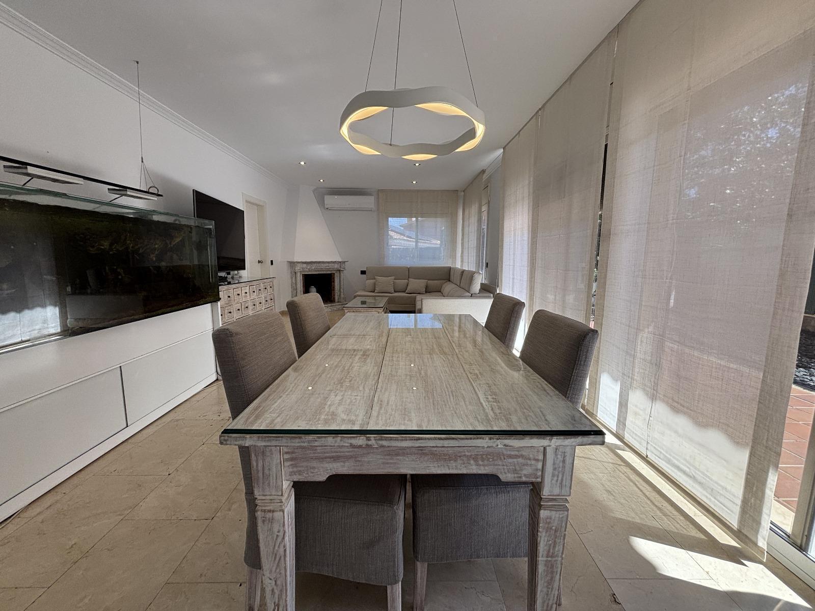 Casa unifamiliar con piscina, jardín y vistas al mar en Calella (Costa Barcelona), foto 15.