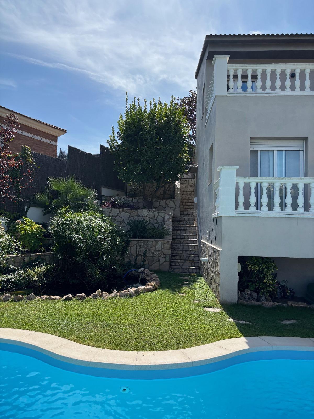 Casa unifamiliar con piscina, jardín y vistas al mar en Calella (Costa Barcelona), foto 25.